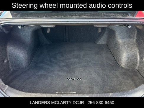 Used 2024 Nissan Altima 2.5 SV image 15