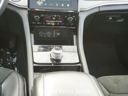 Used 2023 Jeep Grand Cherokee Altitude image 12