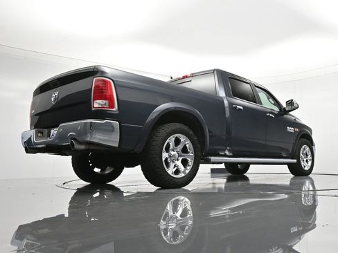 Used 2017 RAM 1500 Laramie w/ Convenience Group image 41