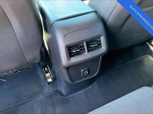 Used 2024 Chevrolet Equinox LS w/ LS Convenience Package FWD image 34