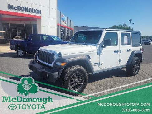Used 2024 Jeep Wrangler Sport S image 23