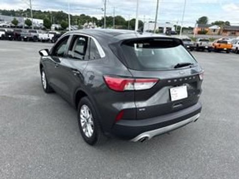 Used 2020 Ford Escape SE AWD/4WD image 2