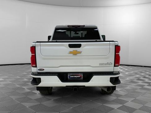 Certified 2024 Chevrolet Silverado 2500 High Country w/ High Country Premium Package AWD/4WD image 4