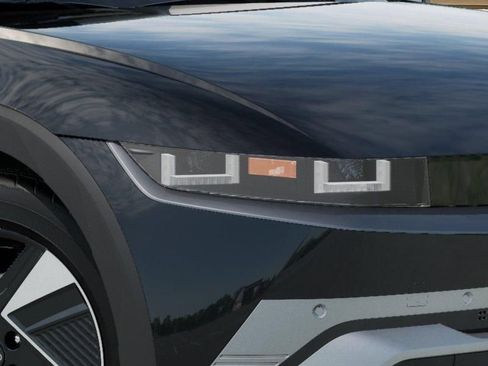 New 2026 Hyundai Ioniq 5 SEL image 9