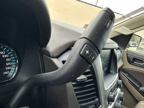 Used 2020 Chevrolet Tahoe LT image 34