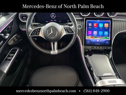 Used 2025 Mercedes-Benz C 300 Sedan image 13