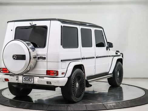 Used 2017 Mercedes-Benz G 63 AMG 4MATIC image 4