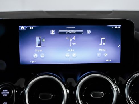 New 2026 Mercedes-Benz GLA 250 image 21