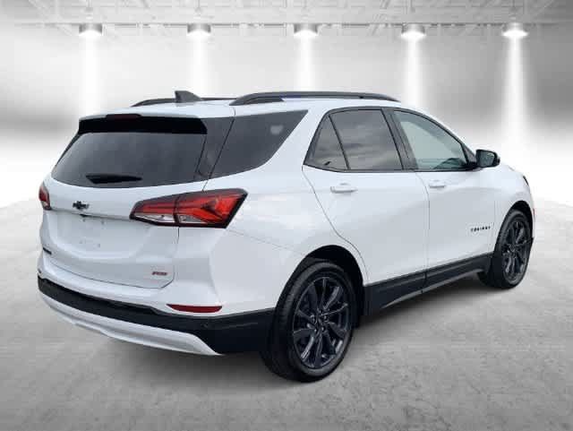 Used 2024 Chevrolet Equinox RS FWD image 8