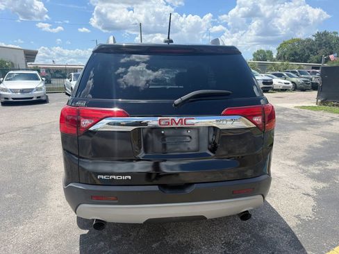 Used 2019 GMC Acadia SLT FWD image 4
