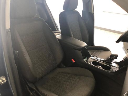 Used 2024 Chevrolet Equinox LT w/ LPO, Floor Liner Package image 11