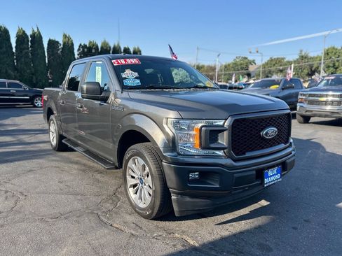 Used 2018 Ford F150 XL w/ Equipment Group 101A Mid RWD image 1