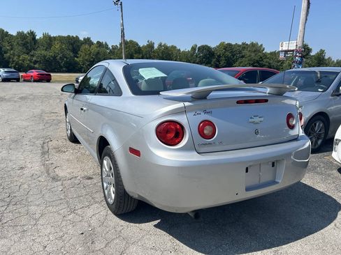 Used 2010 Chevrolet Cobalt LT FWD image 4