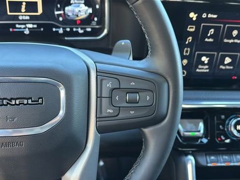 Used 2023 GMC Sierra 1500 Denali w/ Denali Reserve Package image 24