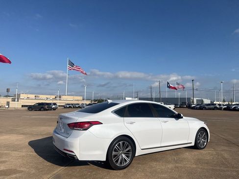 Used 2019 Genesis G80 3.8 RWD image 24