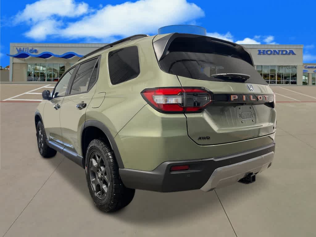 New 2026 Honda Pilot TrailSport image 3