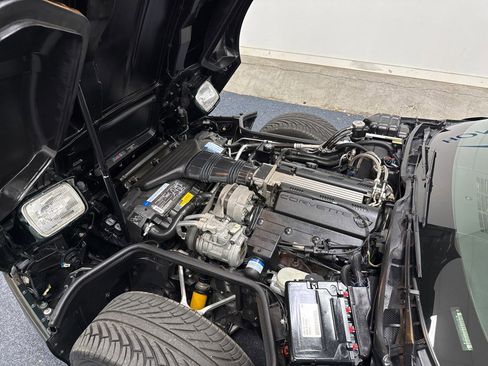 Used 1993 Chevrolet Corvette Coupe image 13