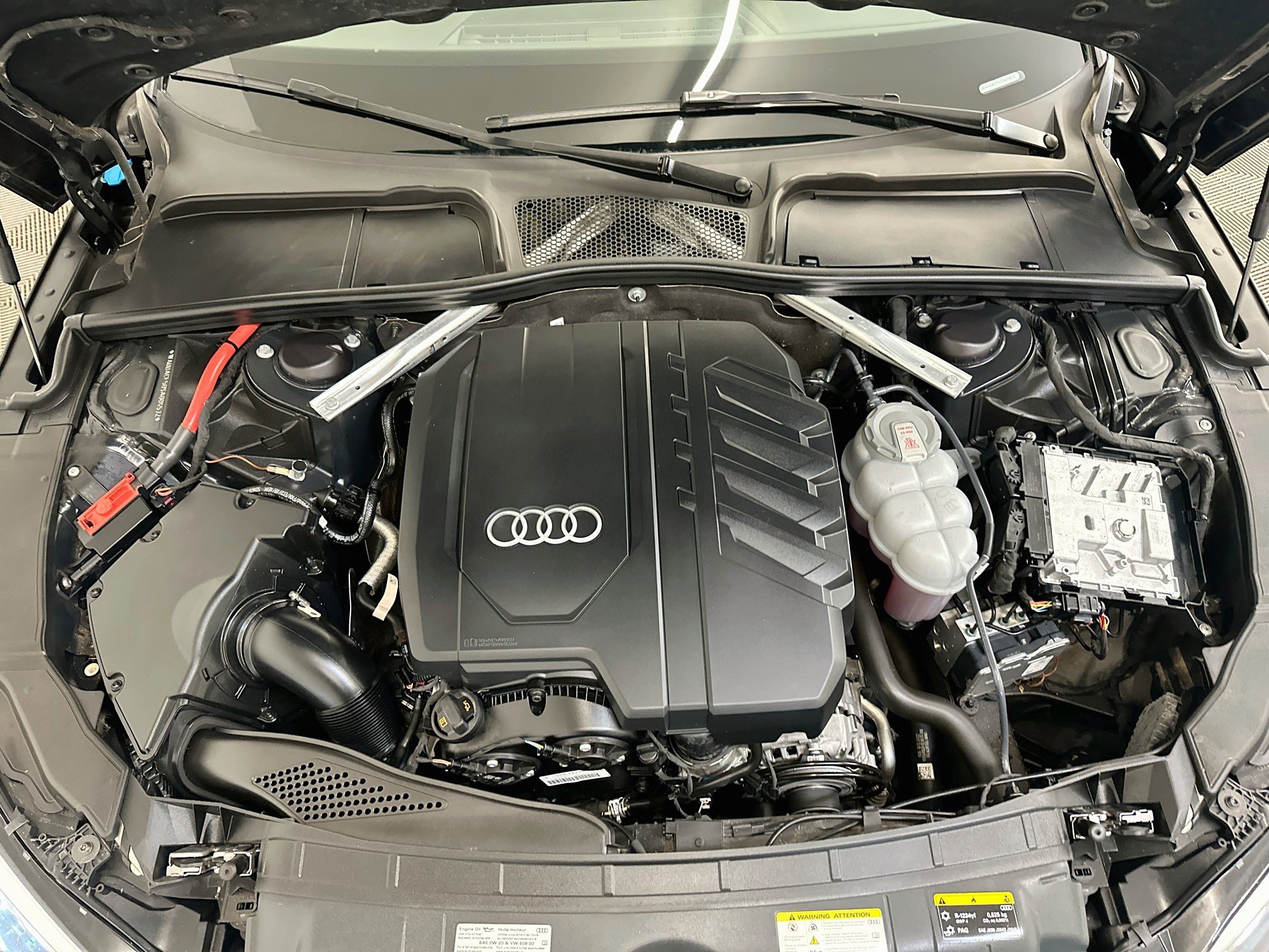 Used 2025 Audi A5 2.0T Premium AWD/4WD image 35