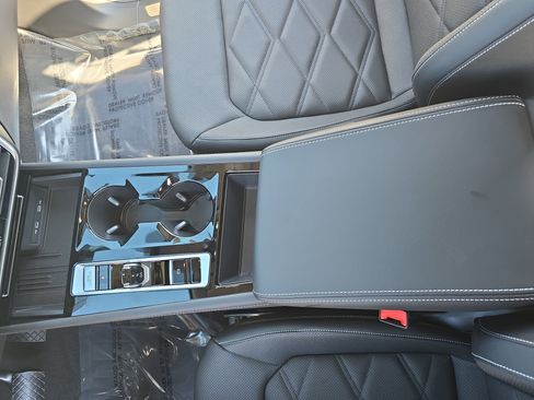New 2026 Volkswagen Atlas SE AWD/4WD image 25