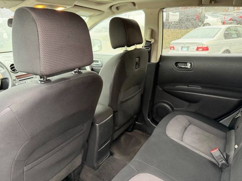 Used 2008 Nissan Rogue SL w/ Premium Pkg image 23