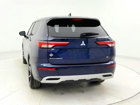 Used 2024 Mitsubishi Outlander FWD image 4