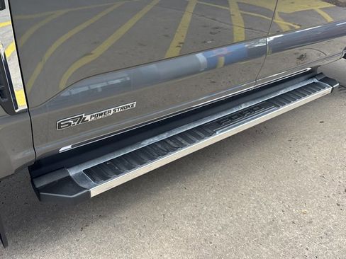 Used 2023 Ford F350 Lariat w/ Chrome Package image 14