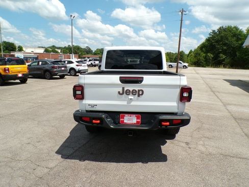 Used 2021 Jeep Gladiator Mojave AWD/4WD image 6