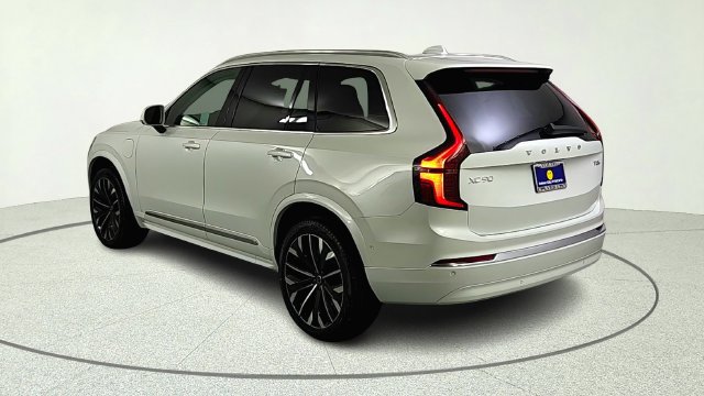New 2026 Volvo XC90 T8 Plus w/ Protection Package AWD/4WD image 5