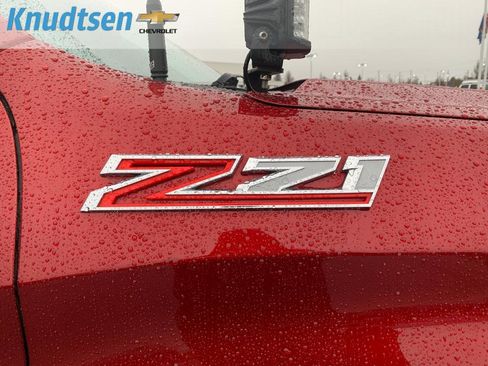 Used 2021 Chevrolet Silverado 1500 LT Trail Boss w/ Convenience Package II image 10