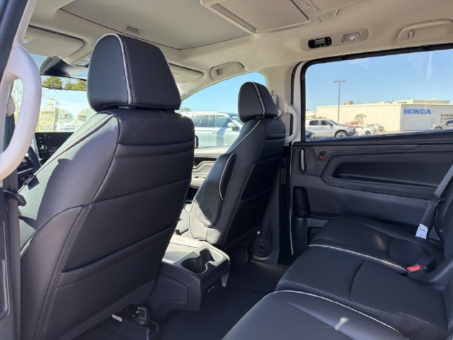 New 2027 Honda Odyssey Touring image 13