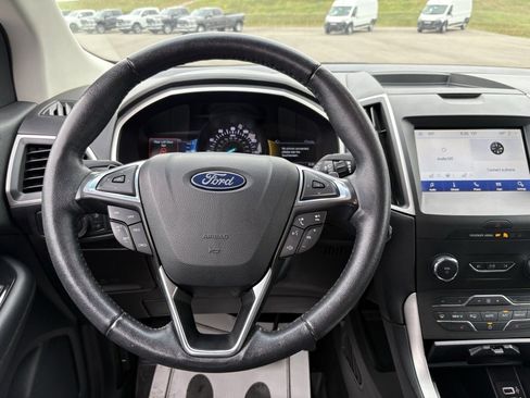 Used 2020 Ford Edge SEL w/ Convenience Package image 28
