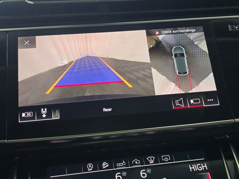 Used 2020 Audi Q8 Prestige image 43