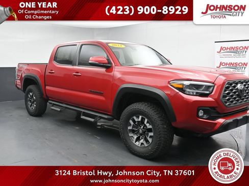 Used 2023 Toyota Tacoma TRD Off-Road w/ TRD Premium Off Road Package AWD/4WD image 1
