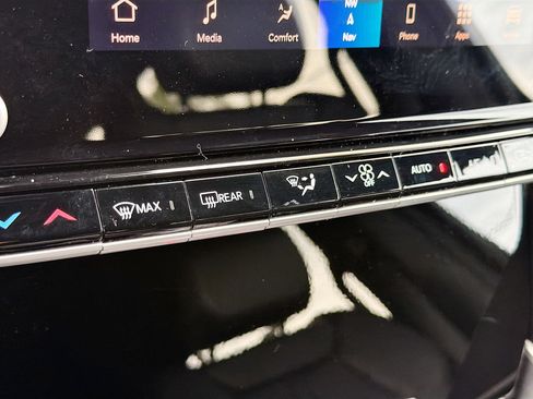 Used 2022 Jeep Wagoneer Series I w/ Premium Group I RWD image 16