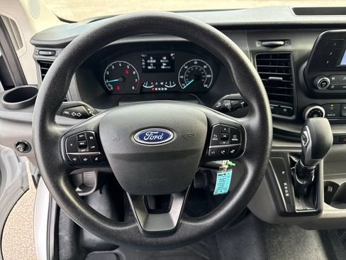 Used 2025 Ford Transit 250 Low Roof w/ Exterior Upgrade Package RWD image 15