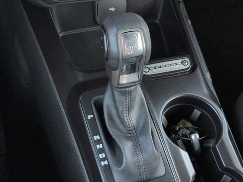 New 2025 Ford Bronco Base image 18