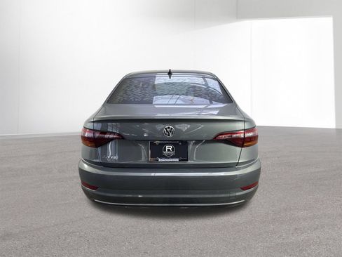 Used 2019 Volkswagen Jetta SEL FWD image 32
