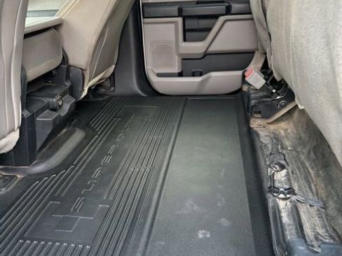 Used 2019 Ford F350 XL w/ Power Equipment Group image 24