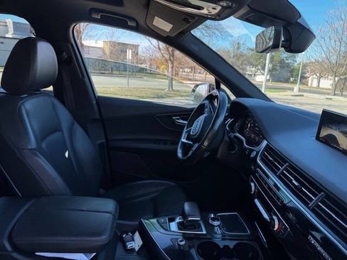 Used 2017 Audi Q7 3.0T Premium Plus image 43