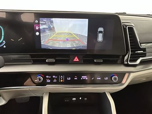 Used 2023 Kia Sportage EX FWD image 25