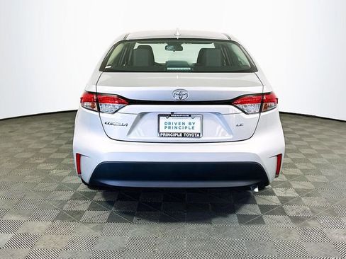 Certified 2025 Toyota Corolla LE image 7