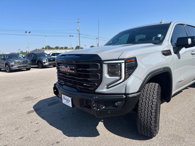 Used 2024 GMC Sierra 1500 AT4X AWD/4WD image 37