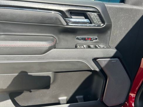 Used 2025 GMC Sierra 1500 AT4X AWD/4WD image 9