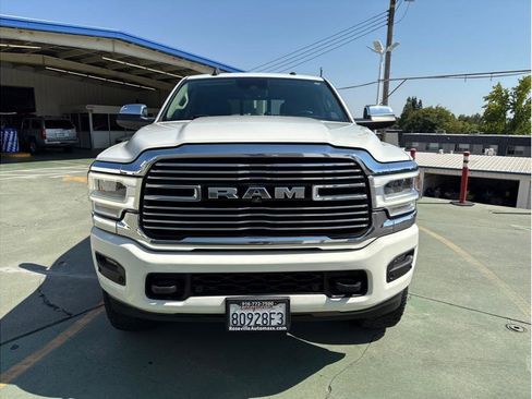 Used 2021 RAM 2500 Laramie image 3