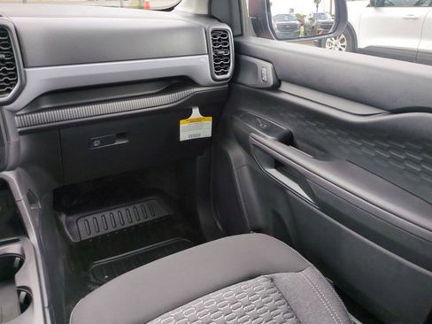 New 2025 Ford Ranger XL image 17