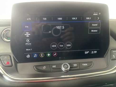 Used 2025 Chevrolet Blazer LT AWD/4WD image 16