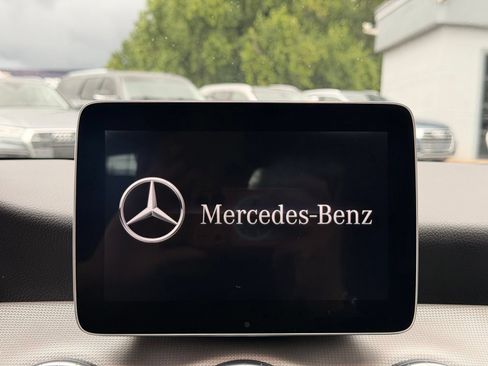 Used 2018 Mercedes-Benz CLA 250 4MATIC w/ AMG Line Exterior image 21