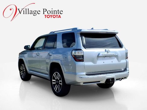 Used 2019 Toyota 4Runner Limited AWD/4WD image 3