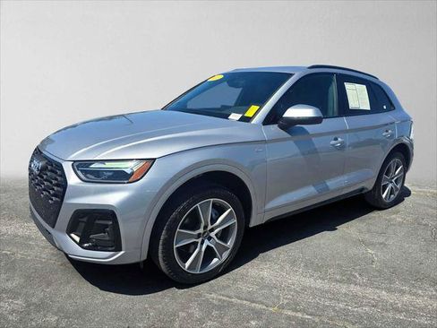 Used 2025 Audi Q5 2.0T Premium w/ Convenience Plus Package AWD/4WD image 7