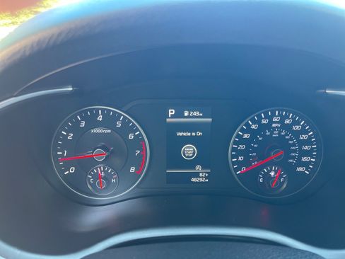 Used 2022 Kia Stinger GT-Line w/ Sun & Sound Package RWD image 4
